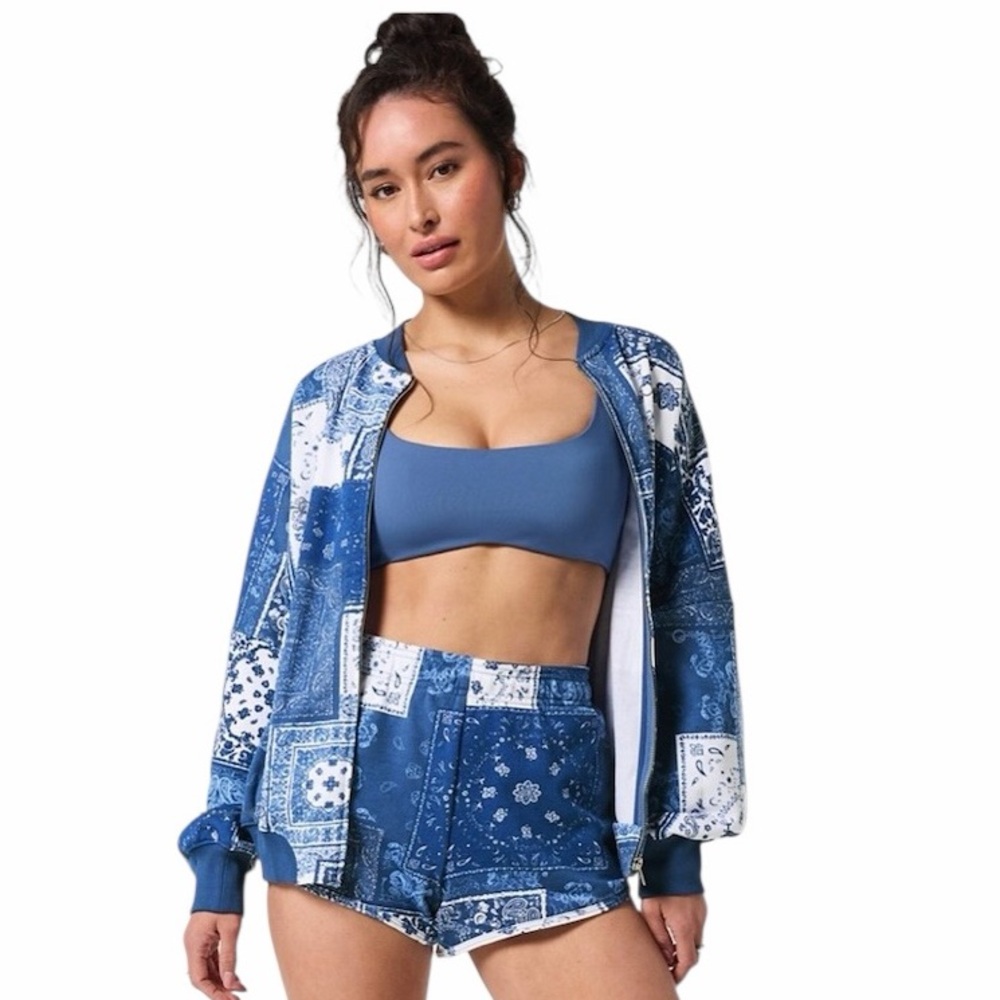 Fabletics Year Round Terry Slouchy Bomber Jacket Size Medium